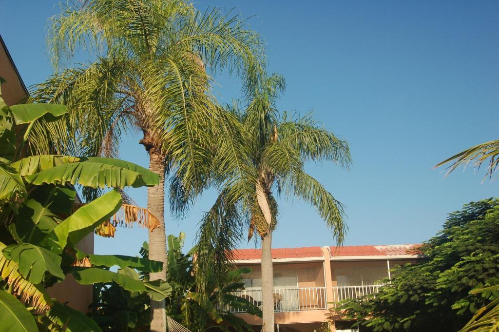 Beach Road Villas Sanibel Bagian luar foto